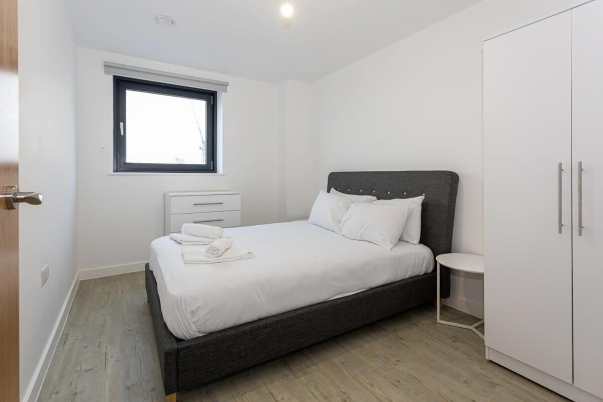 Stunning 2 Bed Apartment In Salford Amazing Views Manchester Eksteriør bilde